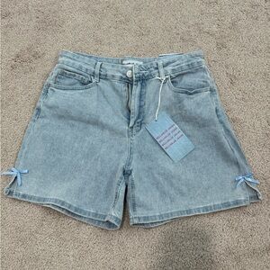 Nwt Denim Women Shorts with Blue Bow Details